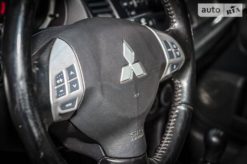 Седан Mitsubishi Lancer 2008 в Виннице