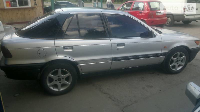 Хэтчбек Mitsubishi Lancer 1991 в Хмельницком