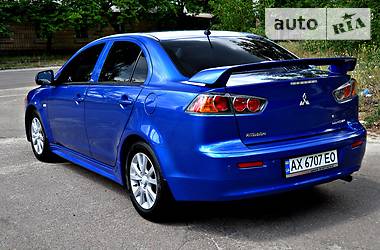 Седан Mitsubishi Lancer 2013 в Киеве