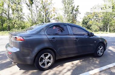 Седан Mitsubishi Lancer 2011 в Смеле