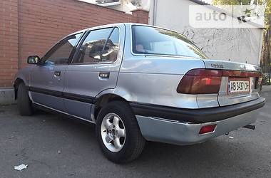 Седан Mitsubishi Lancer 1989 в Одессе