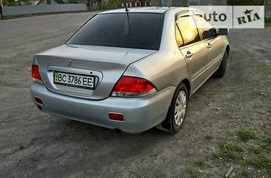 Седан Mitsubishi Lancer 2004 в Збараже