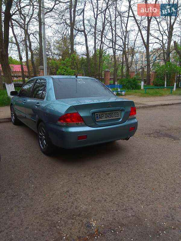 Седан Mitsubishi Lancer 2006 в Днепре