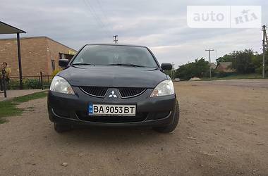 Седан Mitsubishi Lancer 2004 в Новомиргороде