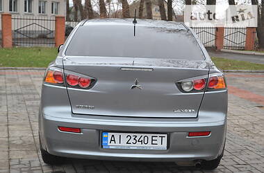 Седан Mitsubishi Lancer 2015 в Киеве