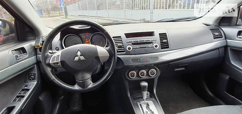 Седан Mitsubishi Lancer 2008 в Черкасах