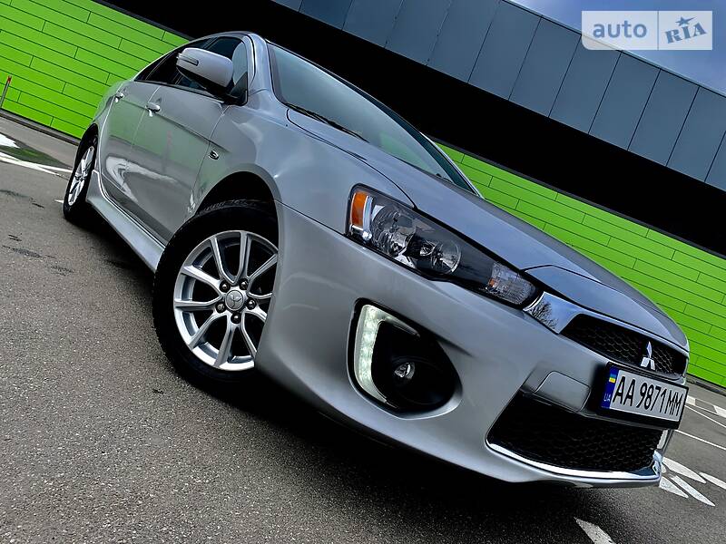 Седан Mitsubishi Lancer 2015 в Києві фото 5 Седан Mitsubishi Lancer 2015 в Києві