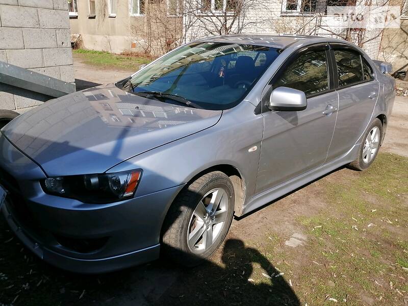 Седан Mitsubishi Lancer 2008 в Харькове