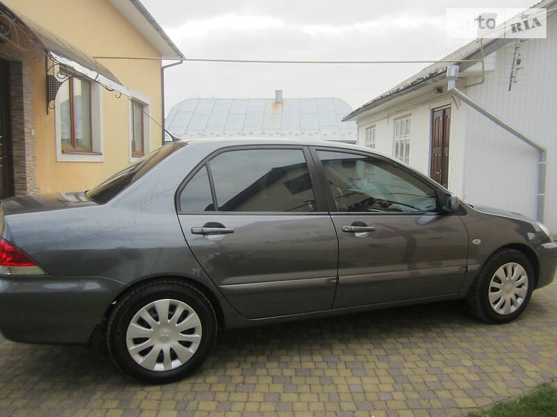Седан Mitsubishi Lancer 2009 в Івано-Франківську