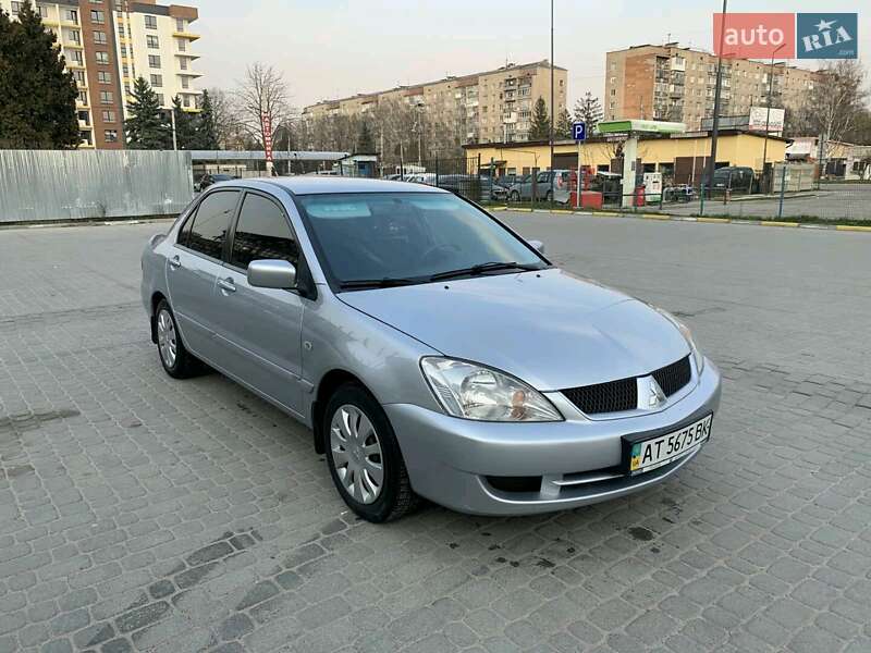 Седан Mitsubishi Lancer 2006 в Ивано-Франковске