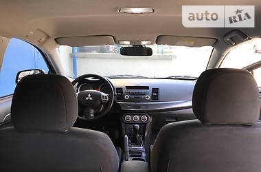 Хетчбек Mitsubishi Lancer 2009 в 