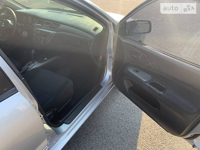 Седан Mitsubishi Lancer 2009 в Дніпрі