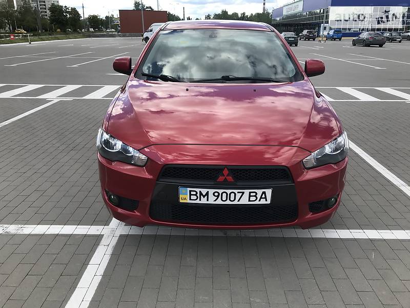 Седан Mitsubishi Lancer 2011 в Киеве