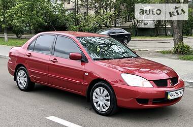 Седан Mitsubishi Lancer 2007 в Киеве