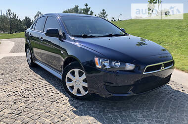 Седан Mitsubishi Lancer 2014 в Днепре