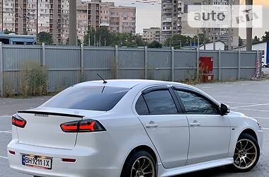 Седан Mitsubishi Lancer 2015 в Одессе