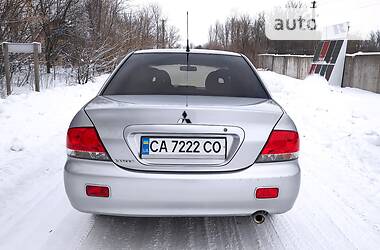 Седан Mitsubishi Lancer 2009 в Золотоноше