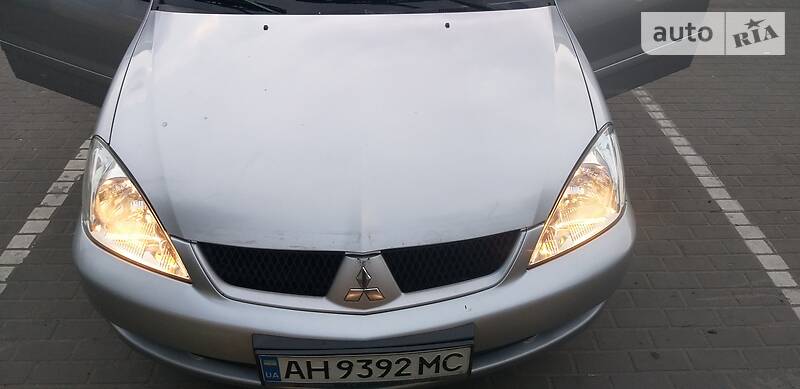 Седан Mitsubishi Lancer 2007 в Киеве