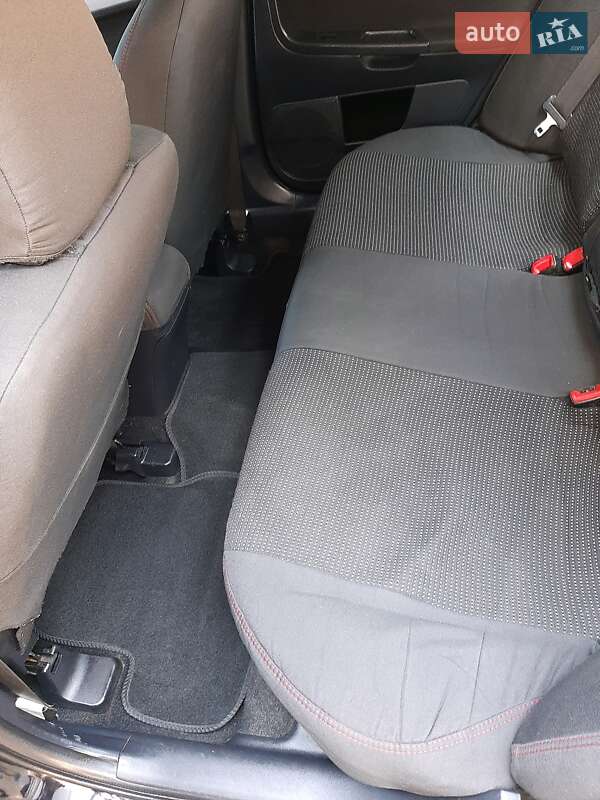 Седан Mitsubishi Lancer 2011 в Ивано-Франковске