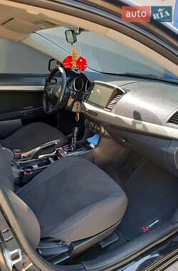 Седан Mitsubishi Lancer 2011 в Ивано-Франковске