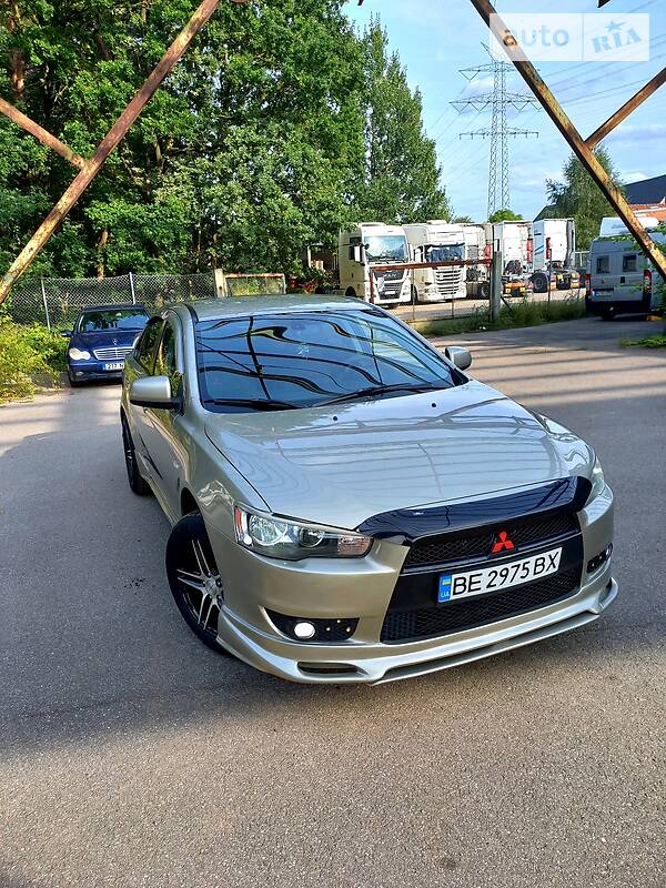 Седан Mitsubishi Lancer 2008 в Миколаєві