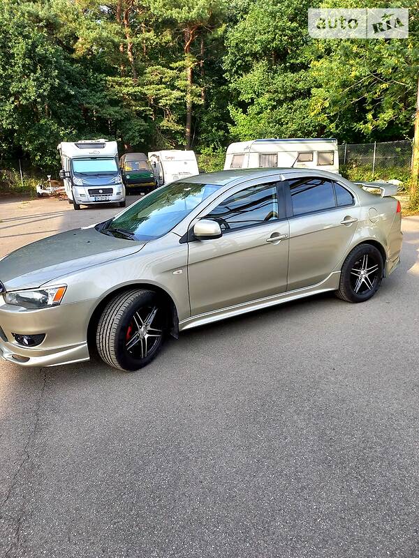 Седан Mitsubishi Lancer 2008 в Миколаєві