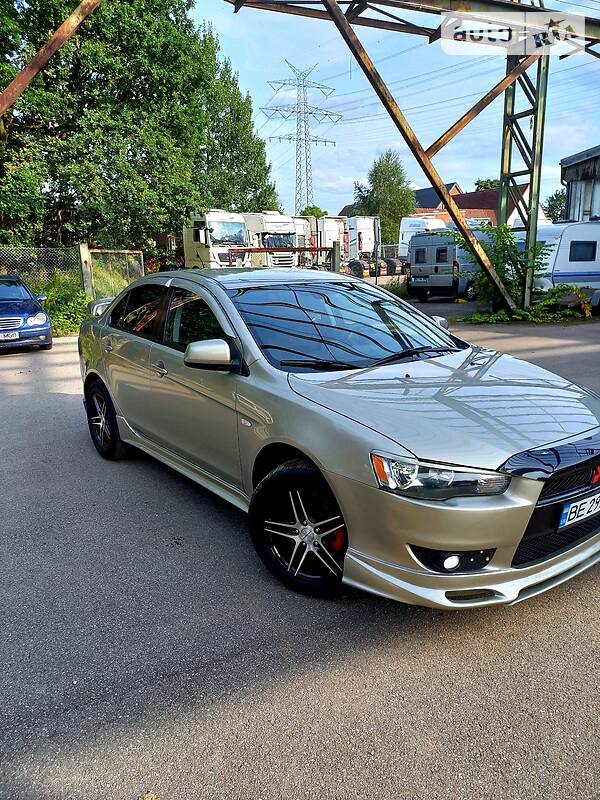 Седан Mitsubishi Lancer 2008 в Миколаєві