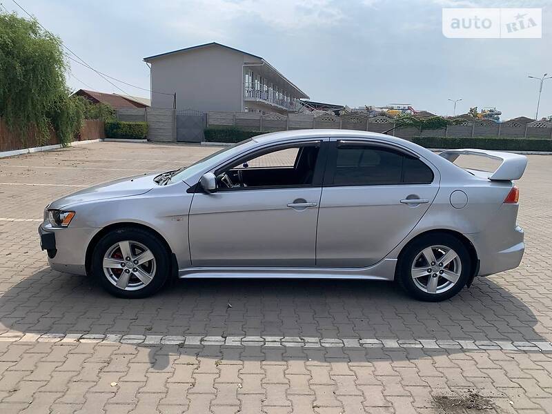 Седан Mitsubishi Lancer 2007 в Южному