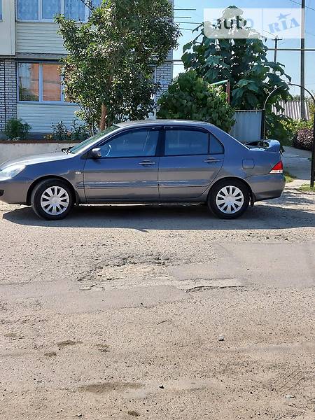 Mitsubishi Lancer