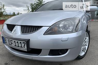 Седан Mitsubishi Lancer 2005 в Днепрорудном