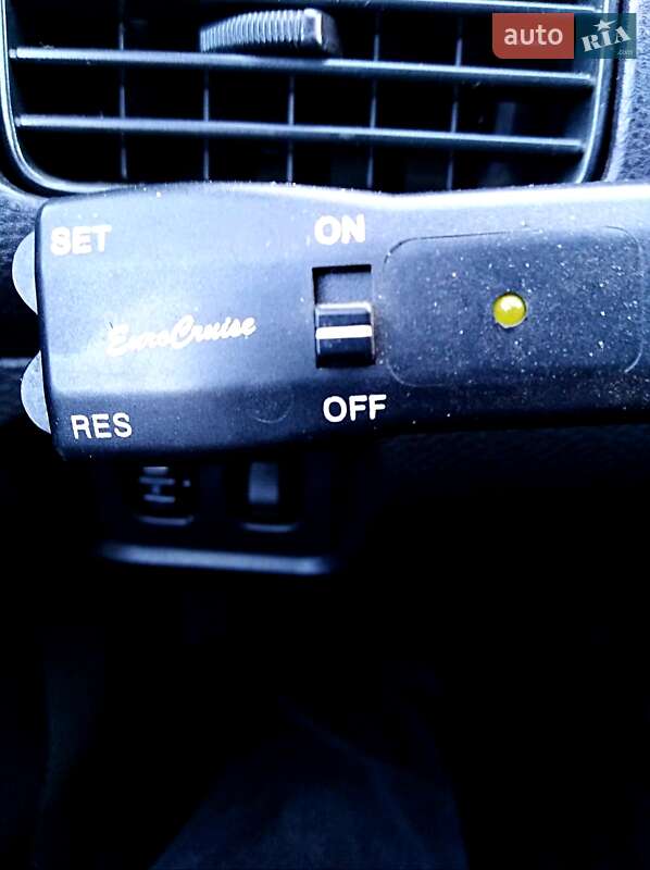 Универсал Mitsubishi Lancer 2006 в Могилев-Подольске фото 6 Универсал Mitsubishi Lancer 2006 в Могилев-Подольске