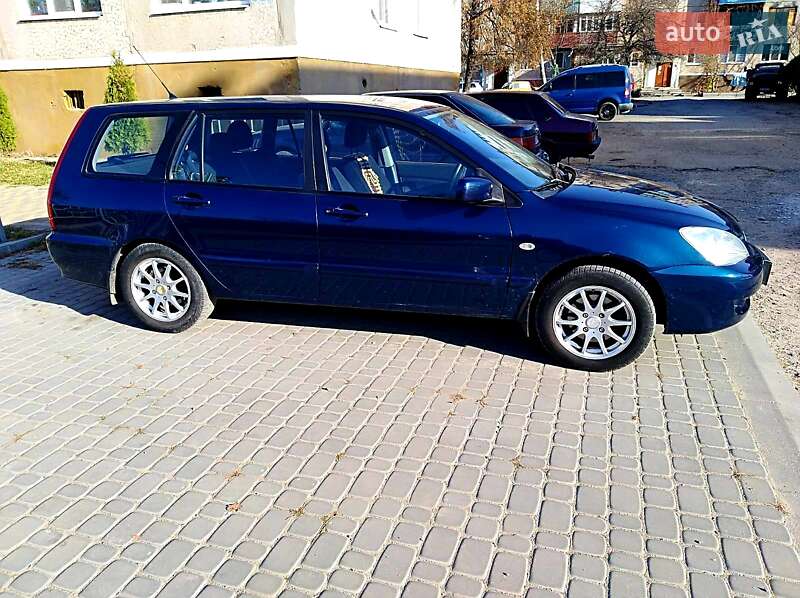Универсал Mitsubishi Lancer 2006 в Могилев-Подольске фото 18 Универсал Mitsubishi Lancer 2006 в Могилев-Подольске