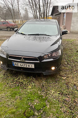 Седан Mitsubishi Lancer 2015 в Новомосковске