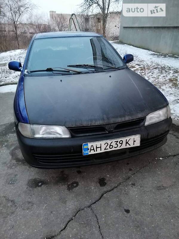 Седан Mitsubishi Lancer 1993 в Верхнеднепровске