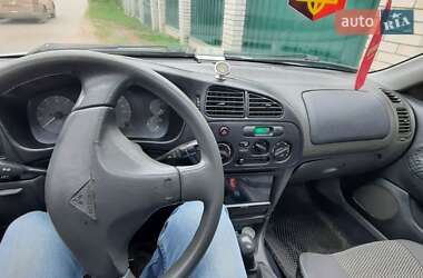 Седан Mitsubishi Lancer 1996 в Ніжині