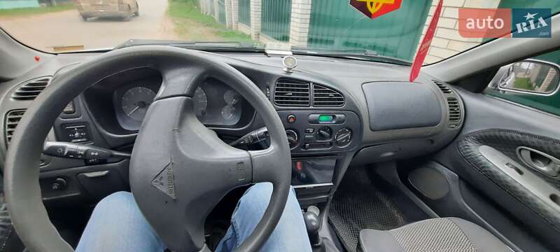 Седан Mitsubishi Lancer 1996 в Нежине