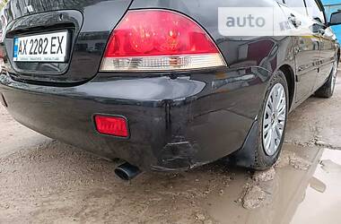 Седан Mitsubishi Lancer 2005 в Харкові