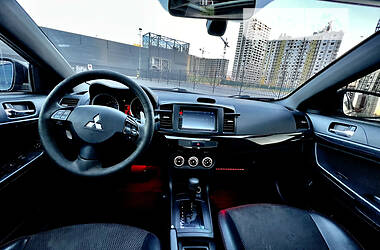 Седан Mitsubishi Lancer 2008 в Киеве