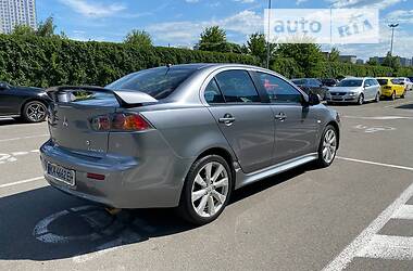 Седан Mitsubishi Lancer 2012 в Киеве