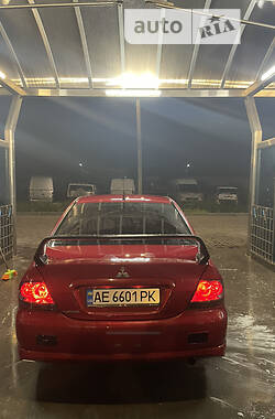 Седан Mitsubishi Lancer 2005 в Дніпрі