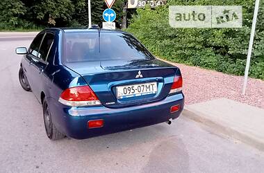 Седан Mitsubishi Lancer 2003 в Львове