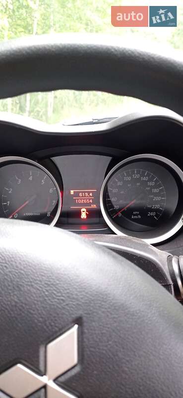 Седан Mitsubishi Lancer 2011 в Кролевце