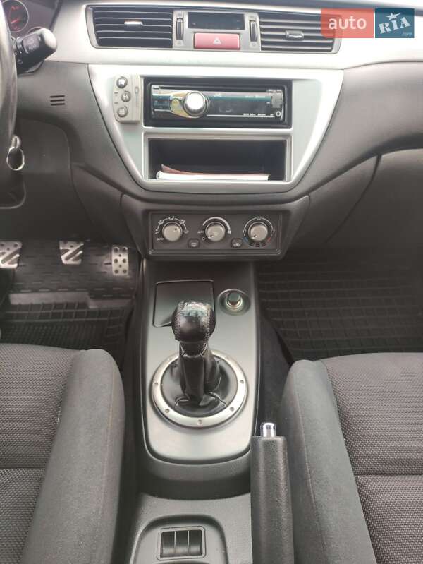 Універсал Mitsubishi Lancer 2006 в Бучі