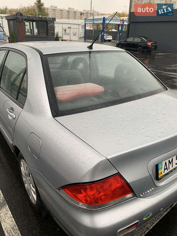 Седан Mitsubishi Lancer 2008 в Софиевской Борщаговке