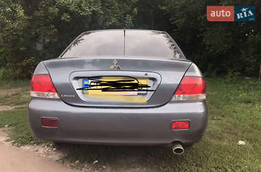 Седан Mitsubishi Lancer 2005 в Чернигове