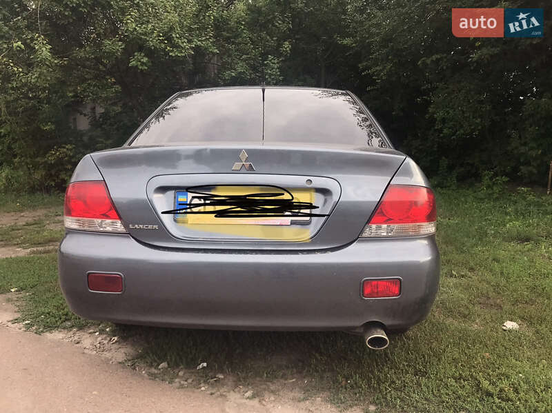 Седан Mitsubishi Lancer 2005 в Чернигове фото 2 Седан Mitsubishi Lancer 2005 в Чернигове