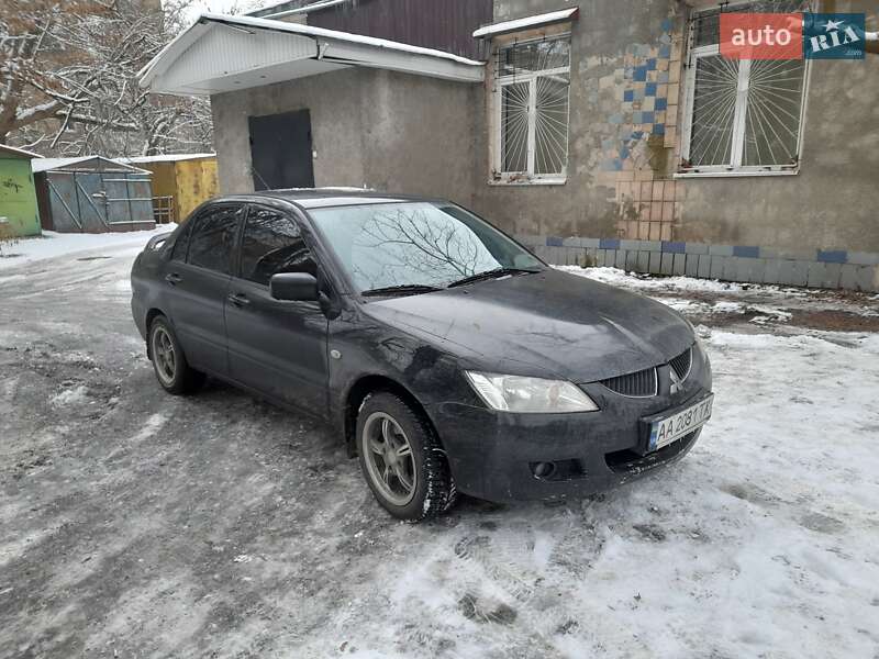 Mitsubishi Lancer 2004