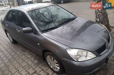 Седан Mitsubishi Lancer 2008 в Черновцах