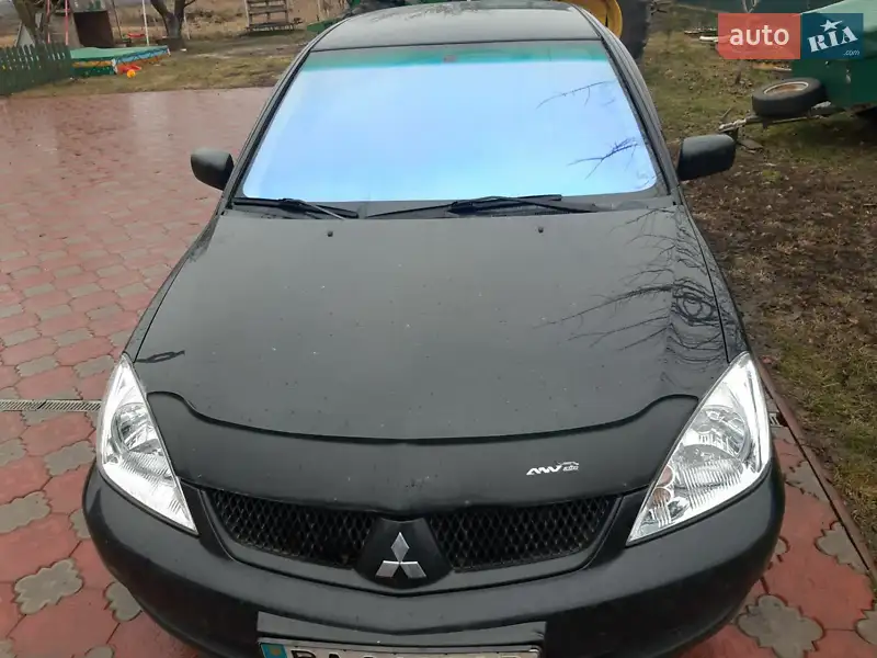 Mitsubishi Lancer
