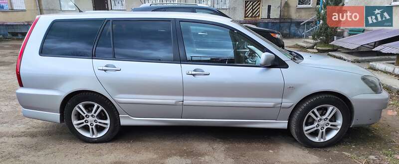 Универсал Mitsubishi Lancer 2005 в Надворной